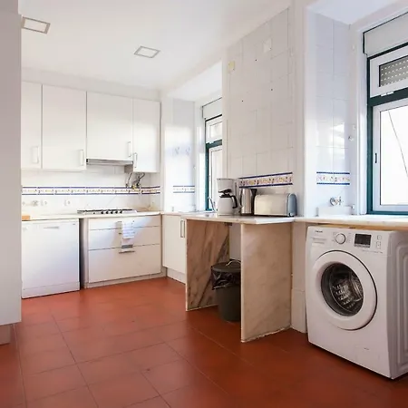 Camoes By Hill Lisbona