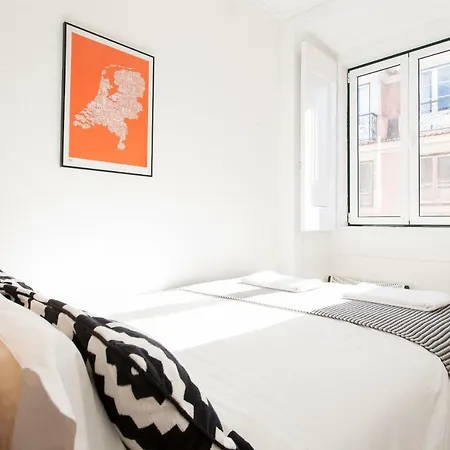 Camoes By Hill Lisbona